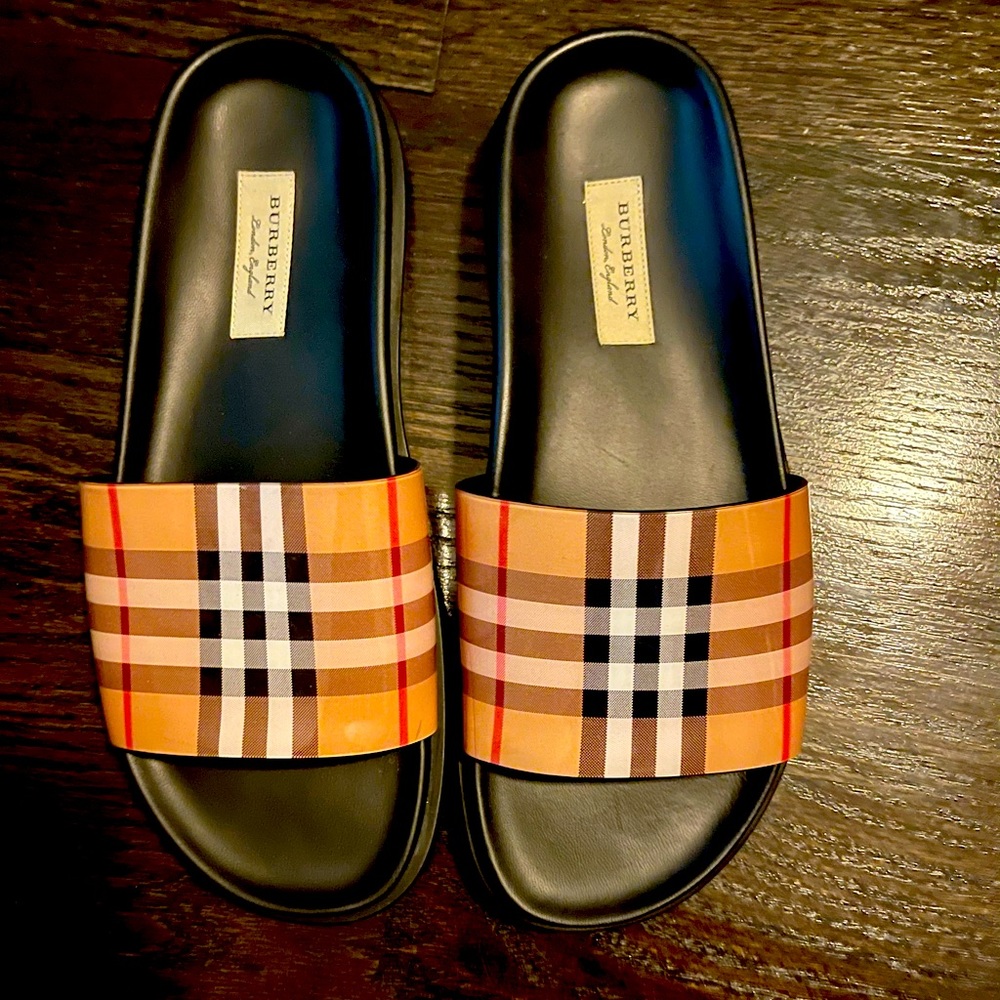 Burberry slides